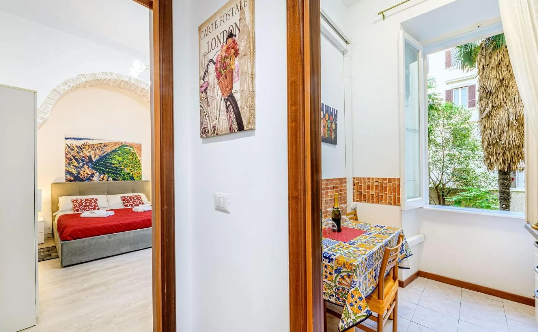 Apartment Roma- Vaticano 0*, Rome Italy